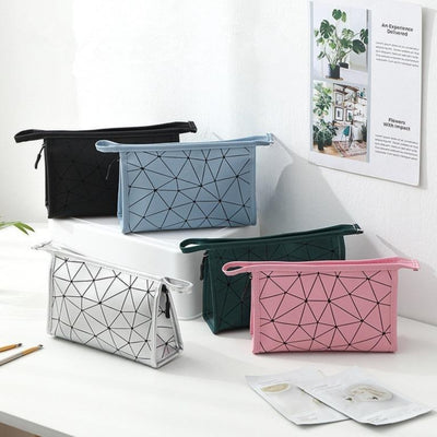 Trousse À Maquillage Au Design Géométrique, trousse a maquillage luxe